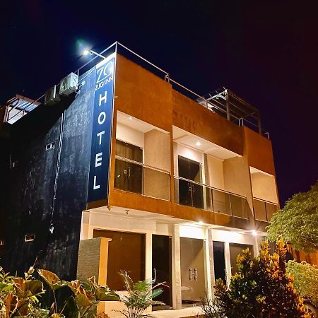 Zugi Inn Hotel Leticia Buitenkant foto